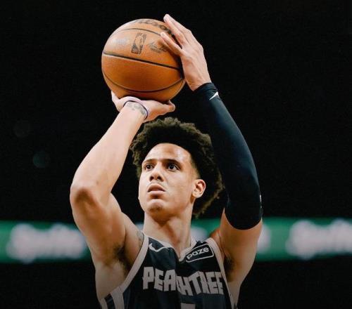 萨卡与爱侣,同游海岛共,度悠闲日,立博体育,立博体育官网,立博体育官方,立博体育下载