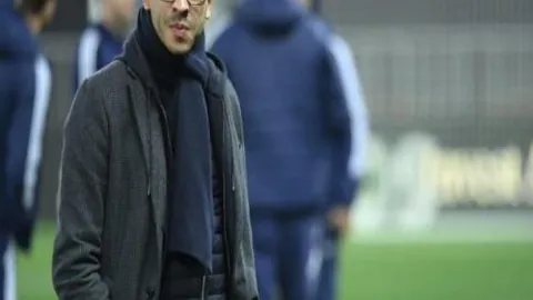 巴黎圣日耳曼领跑法甲，全胜战绩独领风骚