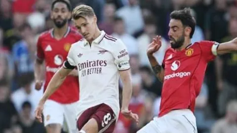 孙颖莎今晚对决张本美和，央视新闻客户端现场直播